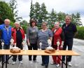 Bild: nag
Strahlende Sieger (von links): Enrico Reinecke, Alfred Hermann, Horst Höger, Claudia Schmidkonz, Birgit Kindzorra, Elisabeth Menzel und Vorsitzender Martin Kausler.