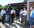 Bild: bey
Im Gespräch mit Finanz- und Heimatminister Albert Füracker (Vierter von links) über die Freibadsanierung: Bürgermeisterin Andrea Lang, CSU-Kreisvorsitzender Stephan Oetzinger, Stadtrat Stefan Voit (von links) sowie Stefan Kabitschke, Vorsitzender des Freibadfördervereins, Geschäftsleiter Günter Gschwindler, CSU-Fraktionsvorsitzender Josef Windirsch, Bürgermeister Rainer Rewitzer und Landrat Andreas Meier (von rechts).