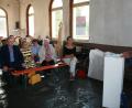 Bild: wro
Ludwig Bäuml erinnerte in der einstigen Bahnhofsgaststätte an das Leben seines Onkels Karl Bäuml, der auch als „Vetterl-Trio“ bekannt war.