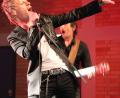 Bild: stg
Markus Engelstädter, hier bei einem Auftritt in Pressath, wird - unterstützt von seinen Musikern - die musikalische Vielfalt von Queen auf die Bühne im Burghof bringen.