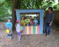 Bild: sl
Die Mädchen und Buben haben die bunte Kinderbude mitgestaltet.