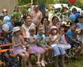 Bild: wil
Seit 25 Jahren der Dauerrenner auf dem Kinderbürgerfest: Beim Kasperltheater sind Kinder und Eltern immer ganz vorne mit dabei.
