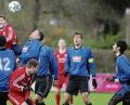 Bild: Armin Eger
Bastian Lobinger und seine Pfreimder empfangen den SV Donaustauf.