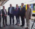 Bild: Bühner
Klare Worte bei der Diskussion über die Barrierefreiheit am Bahnhof Weiden. Es diskutierten (von links)Robert Hanft und Herbert Kölbl von DB Netze, Bürgermeister Lothar Höher, Bundestagsabgeordneter Albert Rupprecht, CSU-Kreisvorsitzender Stephan Oetzinger und Sniorenunion-Vorsitzender Hartmut Brönner