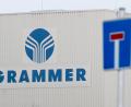 Bild: Armin Weigel
Das Logo der Grammer AG aufgenommen an einem Werk hinter einem Sackgassen-Schild. Foto: Armin Weigel/Archiv