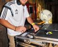 Bild: hai
Am Plattenteller der „Balla-Balla-Party“ steht DJ „Peter En el Parlante“ alias Peter Ferber.