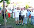 Bild: njn
Sommerfest im tschechischen Plesna und die Erbendorfer feierten mit. Auf dem bild (von links) Plesnas Bürgermeister Peter Schaller, Bürgermeister Hans Donko sowie die Stadträte Adrian Kottas, Anton Hauer, Klaus Gredinger und Reinhold Kastner.