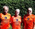Bild: R. Kreuzer
R. Kreuzer BVS Weiden 1 belegt Platz 2 mit v.l. Sigi Engmann, Hans Stock und Karl Voit