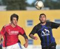 Bild: btg
Beim letzten Landesliga-Derby in der Spielzeit 2012/13 lief Chousein Chousein (rechts) noch für die SpVgg SV Weiden auf. Am Samstag wird er im Mittelfeld des SV Etzenricht die Fäden ziehen.