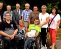 Bild: R. Kreuzer
Bild: R. Kreuzer Geselligkeit war Trumpf beim Sommerfest des BVS Weiden am Schießlweiher. Und die Geehrten mit den Ehrengästen.