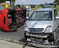 Bild: gf
Der Zusammenstoß war so heftig, dass das Auto des Unfallverursachers umkippte.