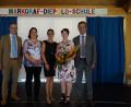 Bild: jkt
Viele Dankesworte und beste Wünsche gab es für die scheidende Rektorin Maria Piendl (Zweite von rechts), unter anderem vom Leitenden Schulamtsdirektor Rudolf Kunz (rechts) sowie von Bürgermeister Bernd Sommer, stellvertretender Elternbeiratsvorsitzender Maximiliane Stier und Elternbeiratsvorsitzender Sandra Schoefl (von links).