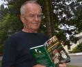 Bild: Kunz
Pilz-Papst Norbert Griesbacher und sein Leitfaden über Pilze in Bayern.