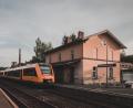 Bild: Lukas Meister
Der heruntergekommene Bahnhof ist kein Aushängeschild für die Stadt. Hier sehen die Teilnehmer der Lenkungsgruppe Handlungsbedarf.