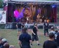 Bild: nib
„Racer Roadhouse“ (Foto) und Sandro Windisch eröffneten das Rocking- Hoot-Sommerfestival.