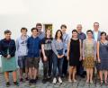 Bild: Susanne Schwab, Stadt Amberg
Die Beteiligten des Schüleraustauschs zwischen dem Erasmus-Gymnasium und dem Collège Clos-Chassaing mit unter anderem Kulturreferent Wolfgang Dersch (Fünfter von rechts), dem Leiter des Erasmus-Gymnasiums Karl Bösl (Siebter von rechts) und der für den Austausch zuständigen Lehrerin Konstanze Schlereth (Achte von rechts) sowie der Vorsitzenden des Freundeskreises Périgueux Anne-Marie Brey (links).