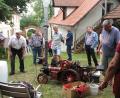Bild: exb
Die großen Modelle des "Bümo-Teams" aus Reichenbach waren der Hingucker bei der Museumskirchweih in Seebarn. Hier der Nachbau eines Straßendampfzuges.