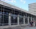 Bild: exb
Viele Besucher (im Bild nur etwa die Hälfte) interessierten sich für den Rohbau des neuen Feuerwehrgerätehaus samt Übungsturm.