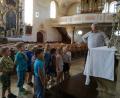 Bild: exb
Interessante Kirchenführung mit Pfarrer Pirner.