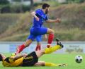 Bild: Schrems, Thomas
Der FC Tirschenreuth unterlag am Samstag Kickers Selb mit 0:1. Hier versucht Andreas Gradl (links), den Selber Kaan Gezer vom Ball zu trennen.