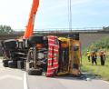 Bild: Auer, Alexander
Ein Laster kippte am Lappersdorfer Kreisel um.