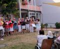 Bild: u
Mit seiner Sommerserenade bereitet der gemischte Chor unter Leitung von Jana Müller (stehend vorne) den Bewohnern des BRK-Seniorenwohn- und Pflegeheims St. Barbara und den zahlreichen Gästen einen stimmungsvollen wie kurzweiligen Abend.