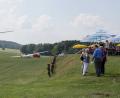 Bild: exb
Die Zuschauer konnten viele Starts und Landungen am Fichtelbrunner Flugplatz hautnah miterleben.