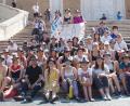 Bild: mez
Eine unvergessliche Woche verbringen die Lausbuben und -mädchen Gottes in der ewigen Stadt Rom. Beim Besuch der Spanischen Treppe ist auch Gelegenheit für ein Gruppenfoto mit Kemnaths Stadtpfarrer Konrad Amschl (vorne, Vierter von links).