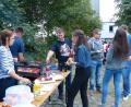 Bild: hme
Heiß geht es rund um den Holzkohlengrill beim Brunnenfest her.