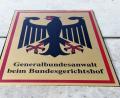 Bild:  Uli Deck/dpa
Die Ermittlungen des Generalbundesanwalts bestätigten den Verdacht gegen den Iraker nicht. Der Mann war Anfang Juni in Sulzbach-Rosenberg verhaftet worden, nun ist er wieder frei.