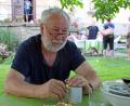 Bild: jrh
Die Atmosphäre erinnert an Tschechows Kirschgarten, auch wenn Pavel Fidermák lieber Sliwowitz brennt: Der Mann, der vor 50 Jahren den Eisernen Vorhang überwand, wohnt keine 60 Kilometer von Weiden im Dorf Dubec.