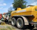 Bild: Gerhard Franz
Unermüdlich schafften die Landwirte mit Güllefässern Löschwasser herbei.