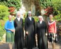 Bild: sck
Der Einkleidung, der zeitlichen oder sogar ewigen Profess sehen (von links) Franziska Gresik, Sr. M. Esther Borstner, Sr. M. Faustina Vitkova, Sr. M. Hannah Walter und Ida Maria Kastner am Samstag entgegen.