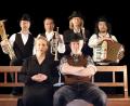 Bild: exb
Das Krimi-Spektakel "Tannöd" beruht auf einer wahren Begebenheit. Zusammen mit dem "Art Ensemble of Passau" treten die Schauspieler Johanna Bittenbinder und Heinz-Josef Braun in der Stadthalle auf.