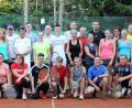 Bild: ü
Die Teilnehmer am Mitternachtsturnier der SC-Tennissparte.