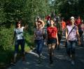 Bild: roh
Beim Wandertag geht es mit Schwung dem Ziel entgegen.