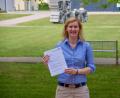 Bild: exb/OTH Amberg-Weiden):
Dr. Annabelle Wolff, Leiterin des International Office an der OTH Amberg-Weiden, freut sich über den Förderbescheid.
