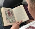 Bild: mip
Manchmal ist es wichtig, sich zu einer Auszeit zu zwingen - und ein Buch zu lesen.