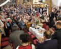 Bild: Götz
Über 500 Besucher füllten am Dienstagabend den Gutenecker Gutsstadel, in den der CSU-Kreisverband zu seinem Sommerempfang eingeladen hatte. Der Landtagswahlkampf stand beim Besuch des Bayerischen Ministerpräsidenten Markus Söder im Mittelpunkt.