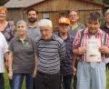 Bild: mmj
Petra Spachtholz (Zweite von links) und Manfred Reiff (Zweiter von rechts) ehrten in Anwesenheit von Kurt Loew (Vierter von links) Bewohner und Mitarbeiter. Liane Engelbrecht (Dritte von links) und Josef Betz (Vierter von rechts) wurden aus dem Kreis der Mitarbeiter verabschiedet.