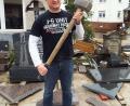 Bild: markus.mueller@oberpfalzmedien.de
Irgendwie liegt der große Hammer heute viel schwerer in der Hand als vor 30 Jahren.
