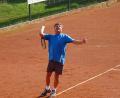 Bild: fuw
Thomas Benner ist nicht zu schlagen: Wie in den Jahren zuvor gewinnt er die Tennis-Vereinsmeisterschaften - diesmal ohne Satzverlust.
