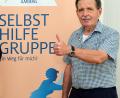 Bild: Petra Hartl
Der Amberger Wolfgang Weiß ist der Motor der neuen Parkinson-Selbsthilfegruppe. Er lädt für Freitag, 21. Sepember, zum nächsten Treffen in Paulaner 18 ein.