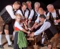 Bild: exb
Die "Tanngrindler Musikanten" spielen auf dem Schafferhof auf.