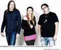 Bild: Meyer Originals
Wenn die „United Blues Experience“ mit (von links) Harry Hirschmann, Beata Kossowska und Wolfgang Bernreuther die Bühne im Kunsthaus betritt, dann gibt es nicht nur stilechten Blues, sondern auch über rockige Töne zu hören.