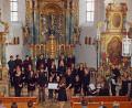 Bild: sön
Von Piano, Gitarre, Blechbläsern und Orgel begleitet bietet der Jugendchor Lord’s Day um Cornelia Fischer ein kirchenmusikalisches Erlebnis