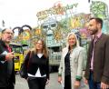 Bild: Stephan Huber
Beim Rundgang über den Festplatz am Mittwoch (von links): Dult-Platzmeister Markus Bayer, Dult-Koordinatorin Maria Frank, Petra Strobl vom Veranstalter ACM und Bräu Franz Kummert.