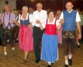 Bild: ame
Jeder Volkstanz beginnt mit einem Auftanz, einer Art Polonaise.