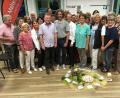 Bild: exb
Im Kreise seiner Mitarbeiter und Kollegen verabschieden die Malteser den Leiter des ambulanten Hospizdienstes, Rüdiger Erling (Elfter von links), der künftig beim Landesamt für Pflege in Amberg tätig sein wird.