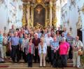 Bild: tml
Das Erinnerungsfoto der Reisegruppe in der Hl.-Kreuz-Kirche in Bergen.